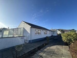 Photo 36- click for photo gallery